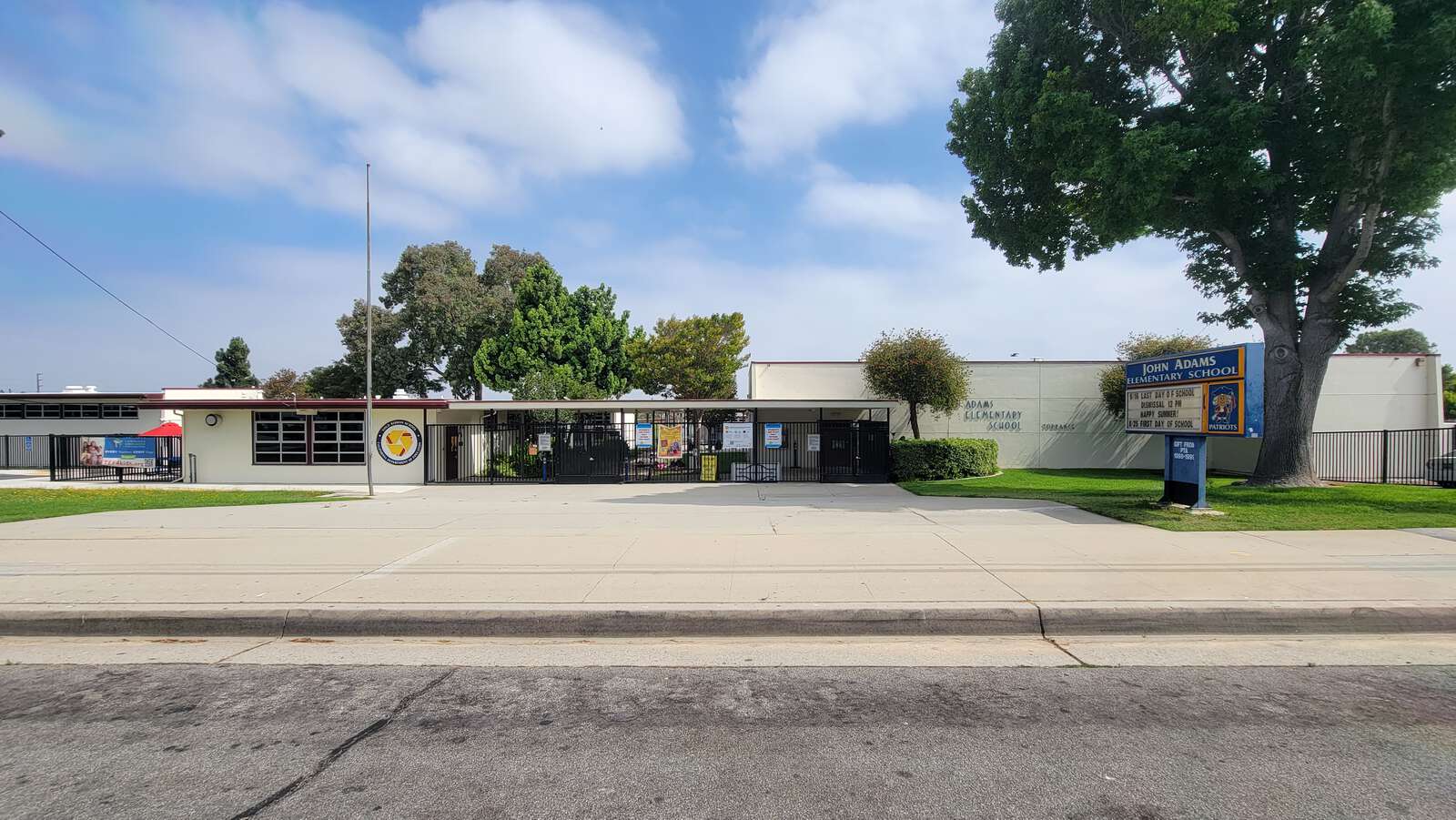 Adams Elementary School in Torrance California Hero Image