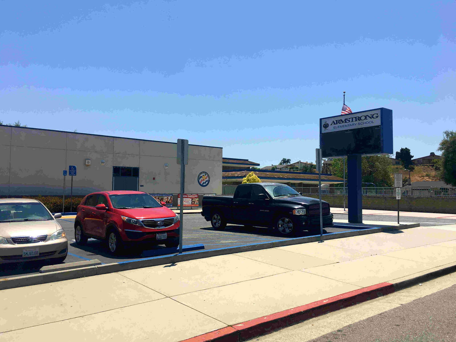 Armstrong Elementary School in Diamond Bar California Hero Image