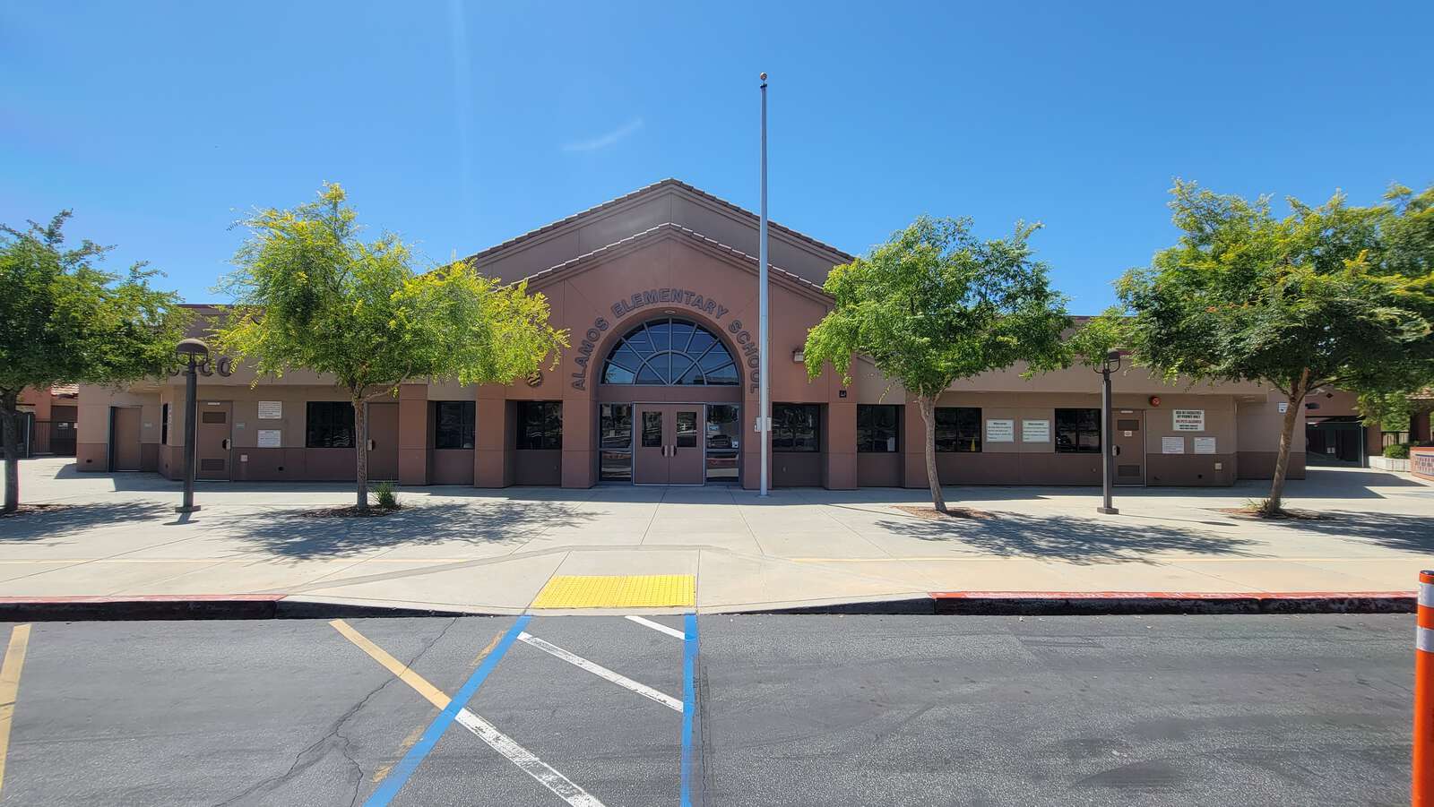 Alamos Elementary School in Murrieta California Hero Image
