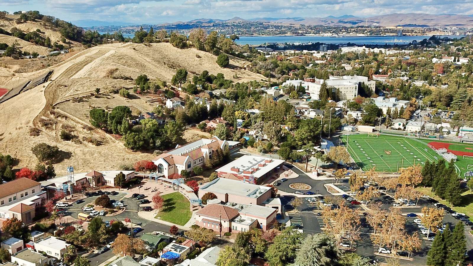 Alhambra High School in Martinez California Hero Image