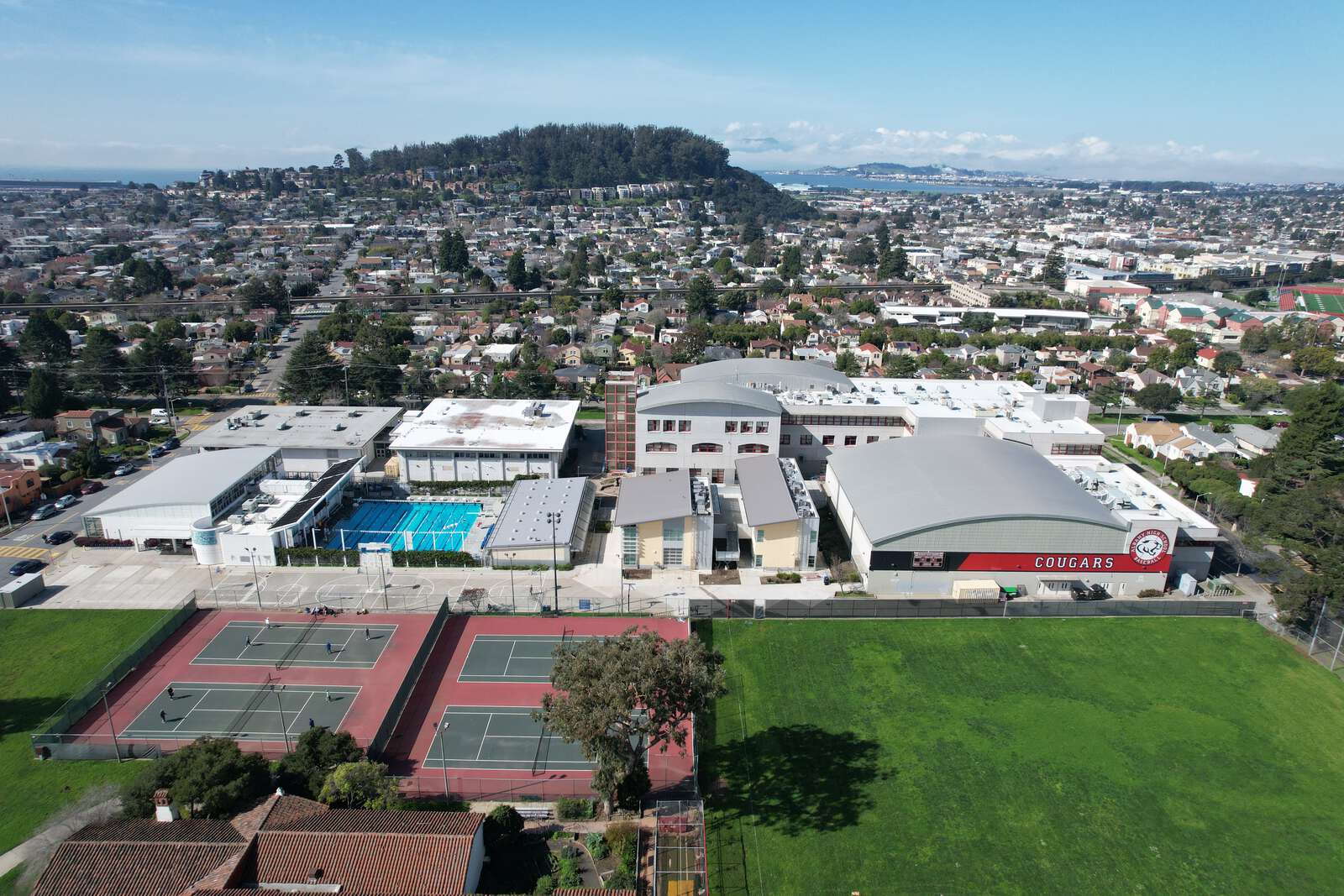 Albany High School in Albany California Hero Image