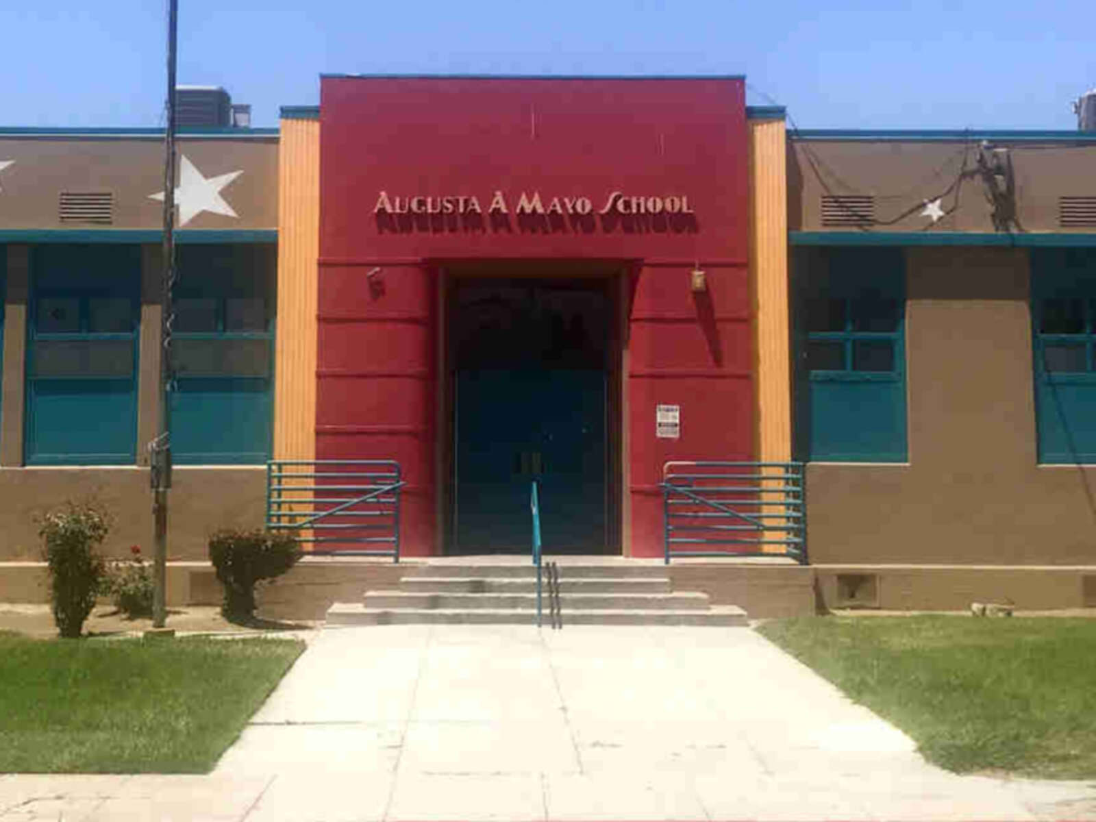 Augusta A. Mayo Elementary School in Compton California Hero Image