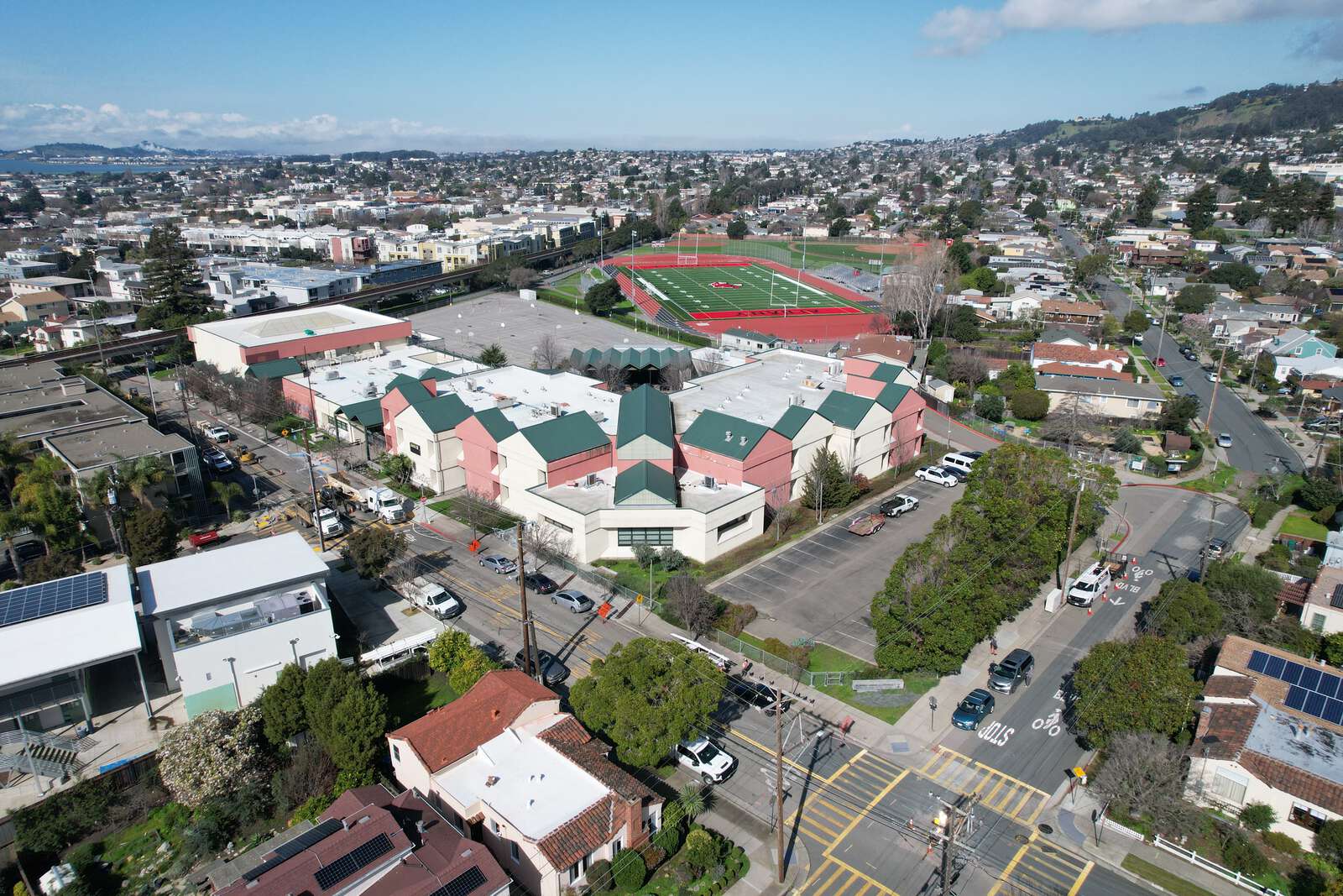 Albany Middle School in Albany California Hero Image