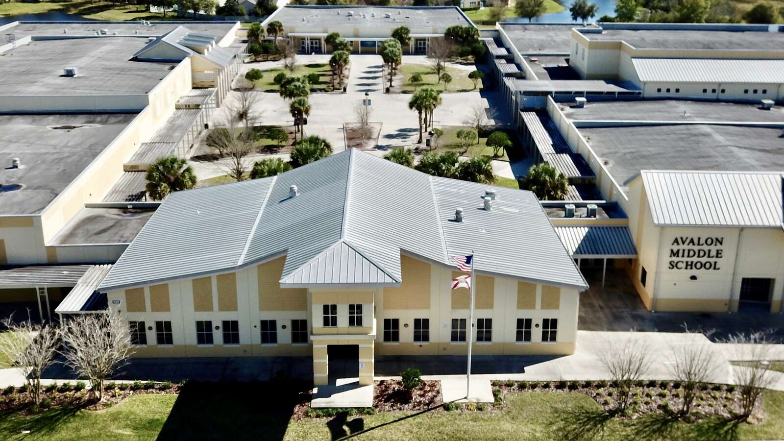 Avalon Middle School in Orlando Florida Hero Image