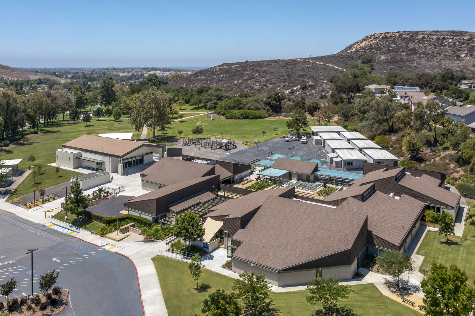 Bonita Canyon Elementary School in Irvine California Hero Image