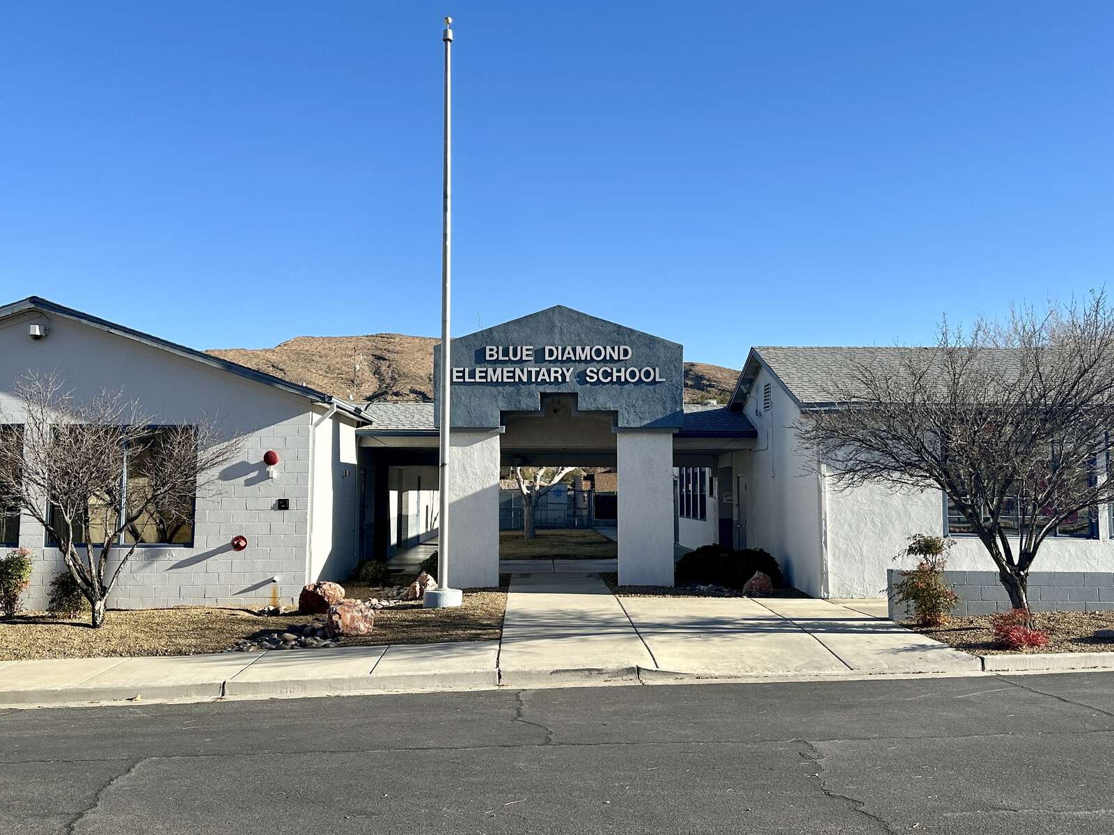 Blue Diamond Elementary School in Blue Diamond Nevada Hero Image