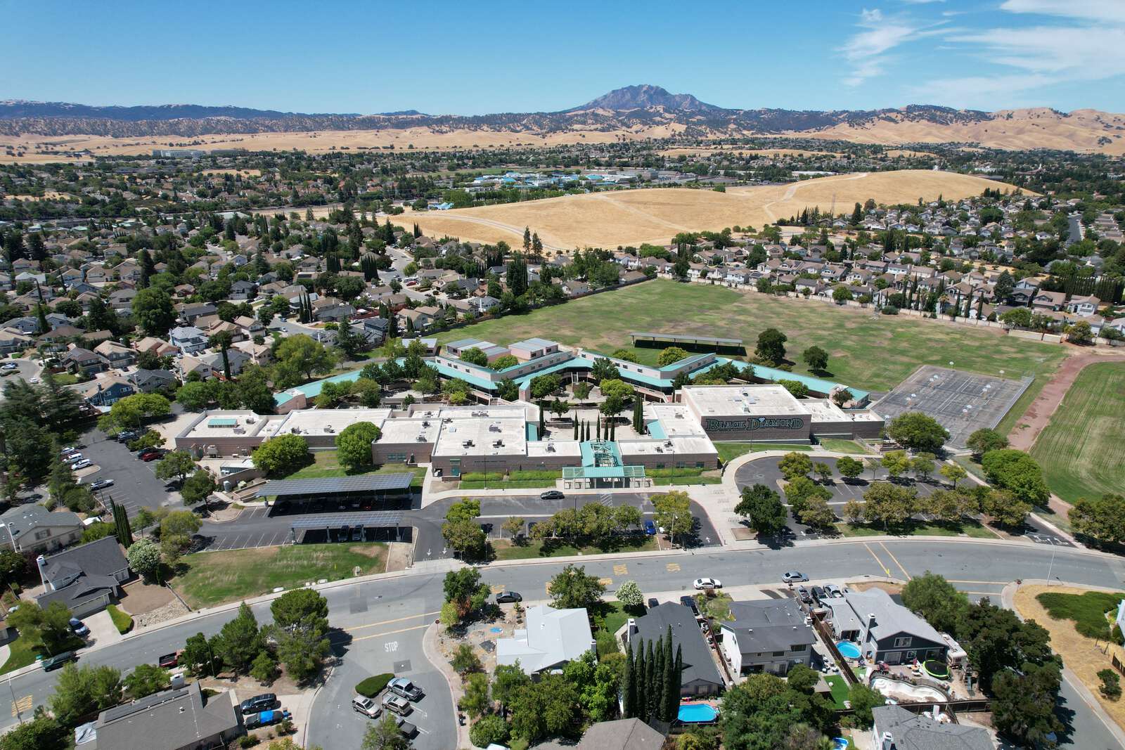 Black Diamond Middle School in Antioch California Hero Image