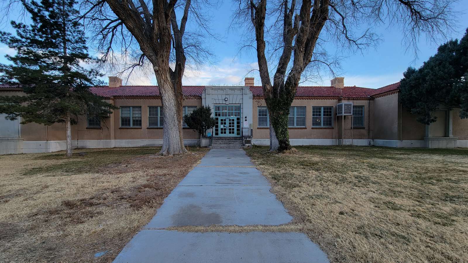 Bandelier Elementary School in Albuquerque New Mexico Hero Image