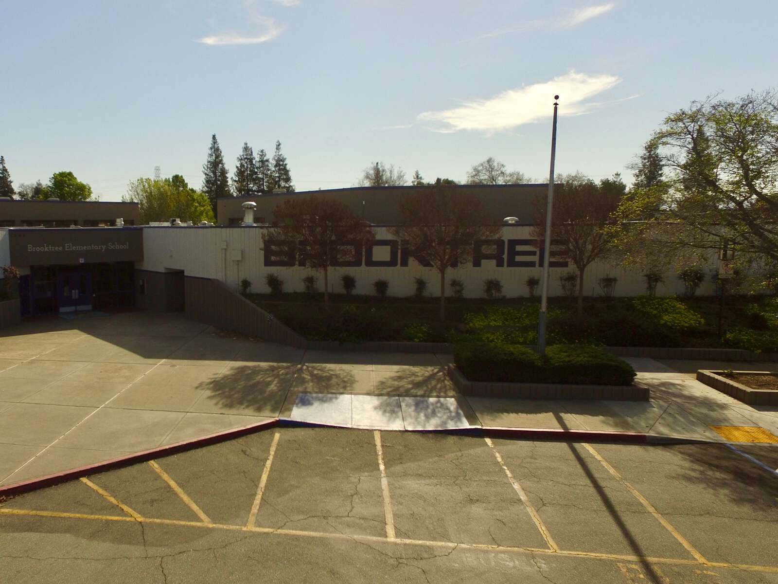 Brooktree Elementary School in San Jose California Hero Image