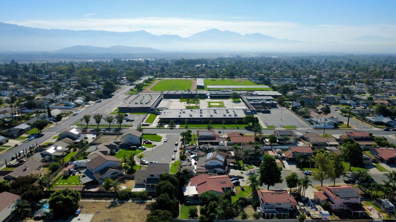 Ben F. Kolb Middle School in Rialto California Hero Image