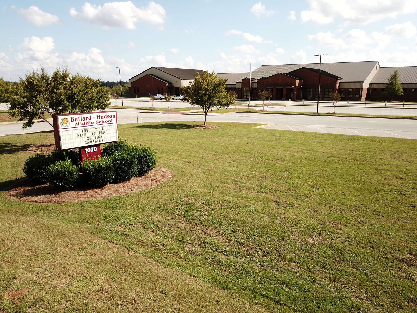 Ballard-Hudson Middle School in Macon Georgia Hero Image