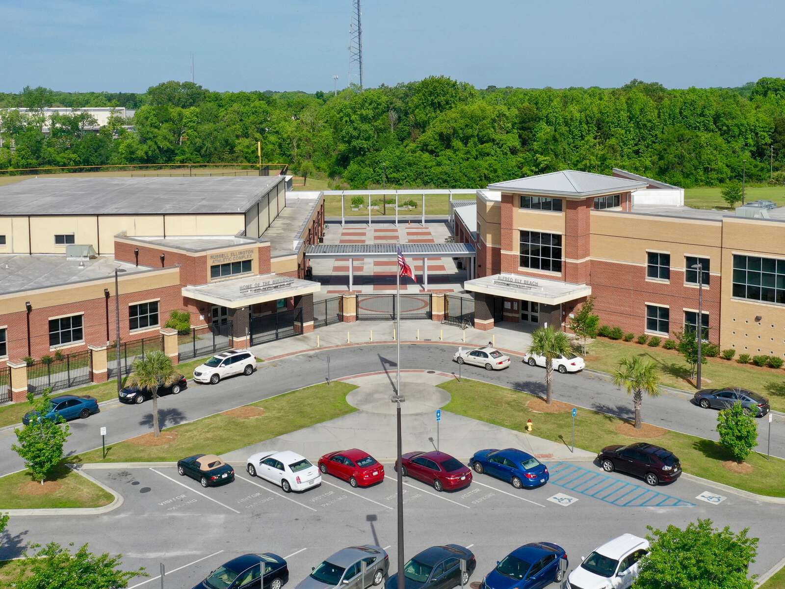 Beach High School in Savannah Georgia Hero Image