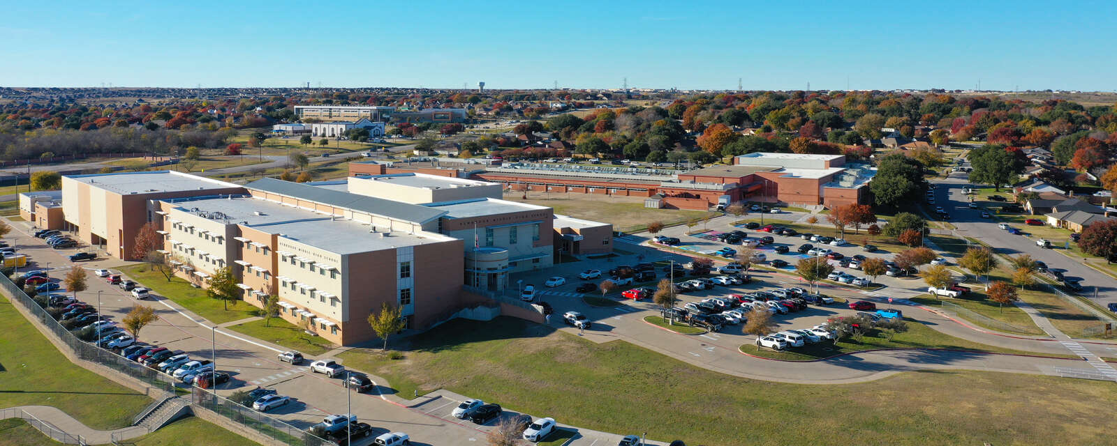 Benbrook Middle-High School in Benbrook Texas Hero Image