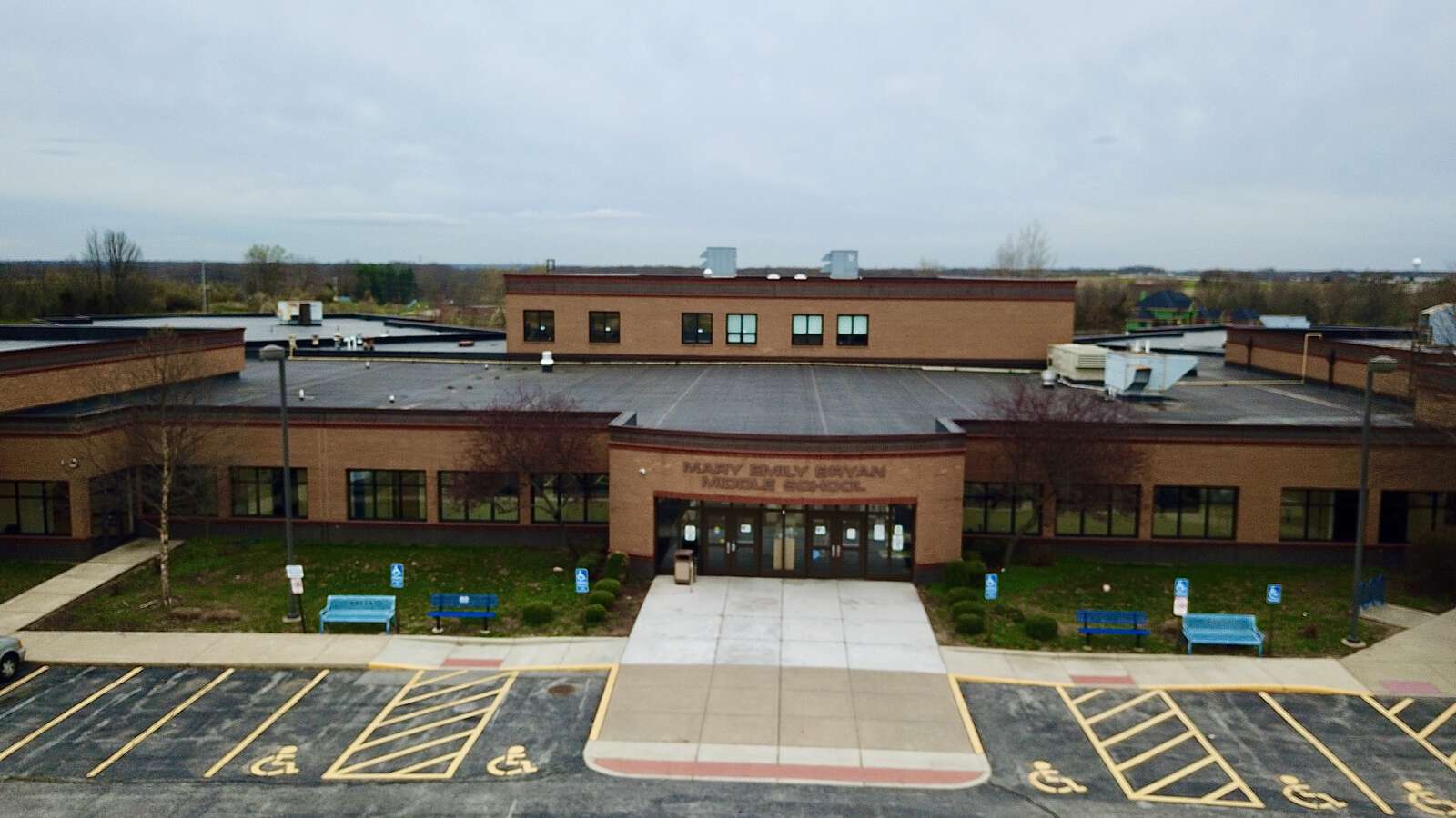 Bryan Middle School in St. Charles Missouri Hero Image