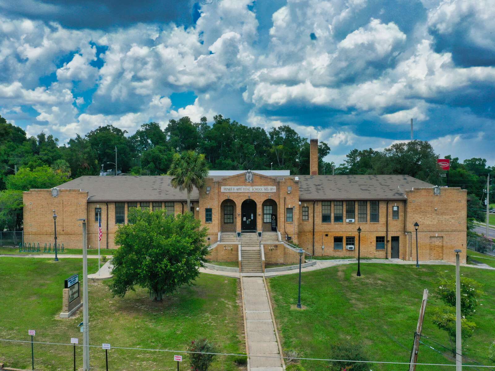 Bridge to Success Academy High School in Jacksonville Florida Hero Image