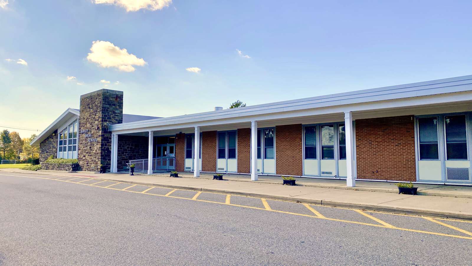 Barley Sheaf Elementary School in Flemington New Jersey Hero Image