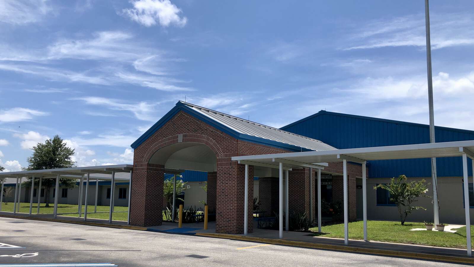 Belle Terre Elementary School in Palm Coast Florida Hero Image