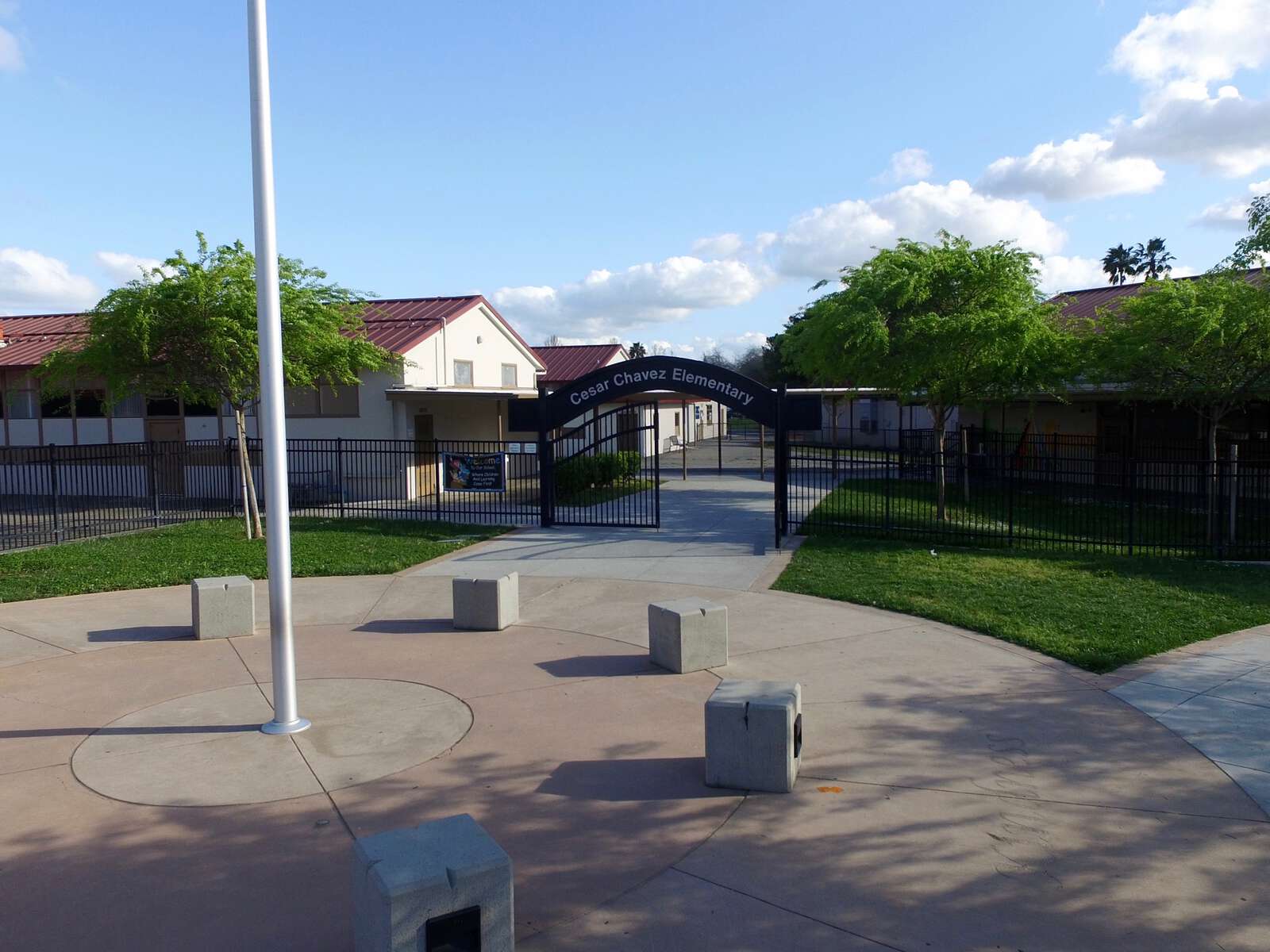 Cesar Chavez Elementary School (ARUSD) in San Jose California Hero Image