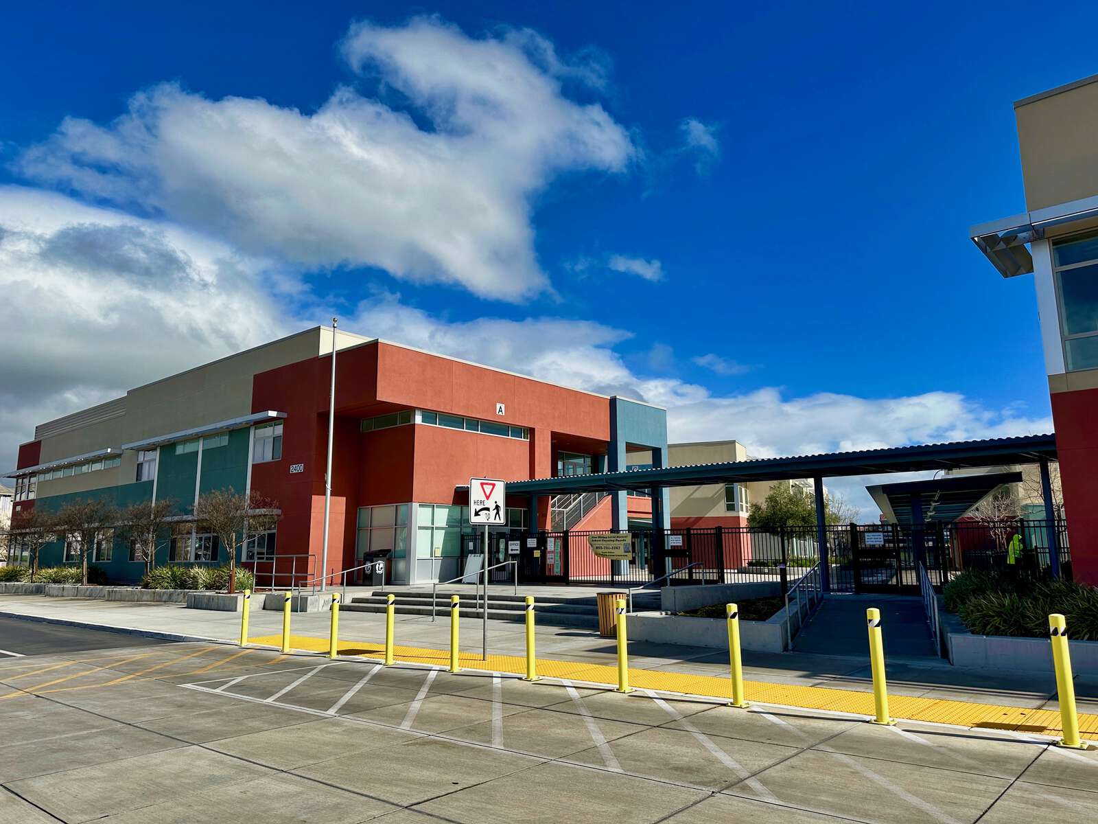 Cottonwood Creek TK-8 School in Dublin California Hero Image