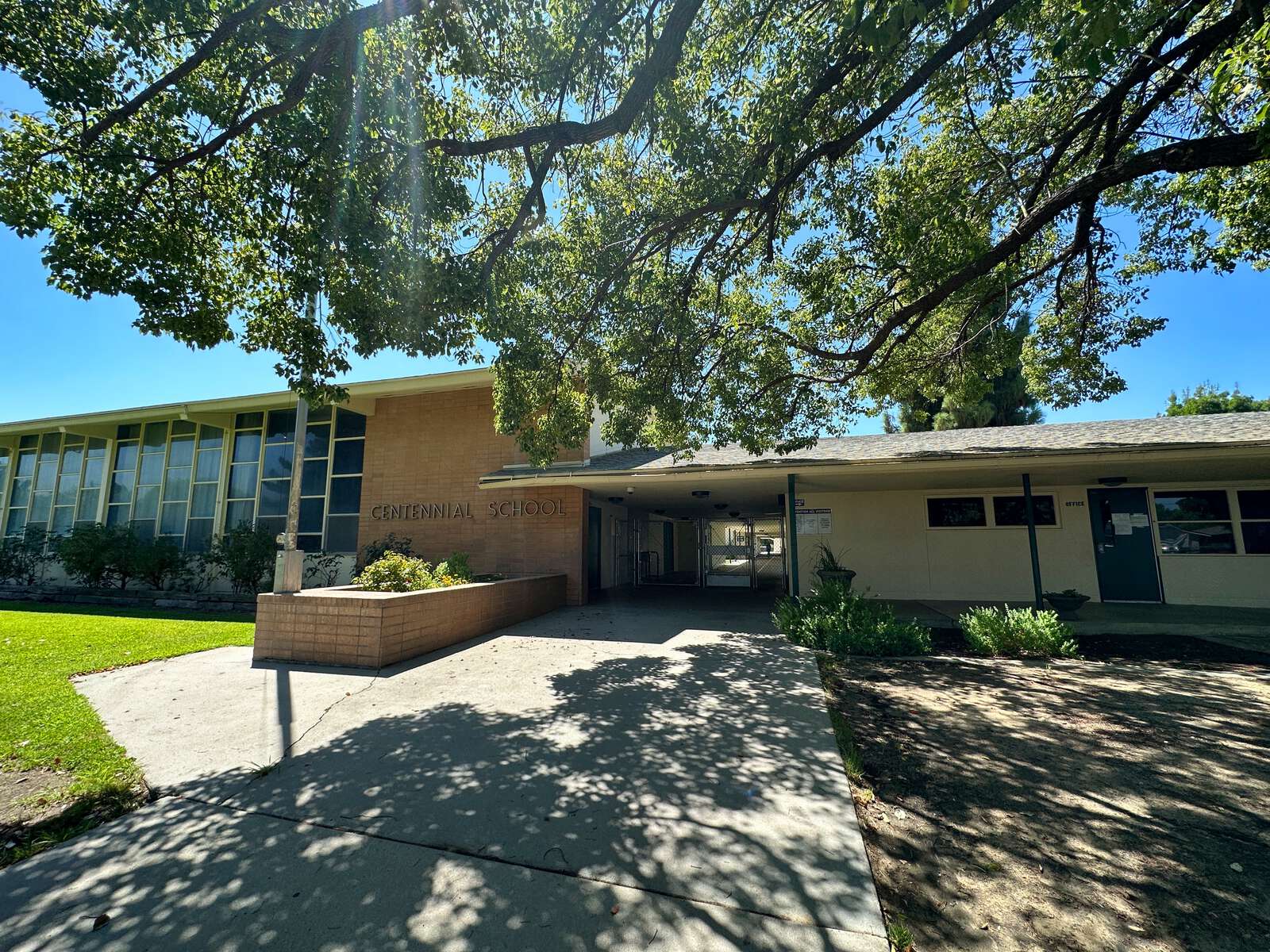 Centennial Elementary School in Fresno California Hero Image