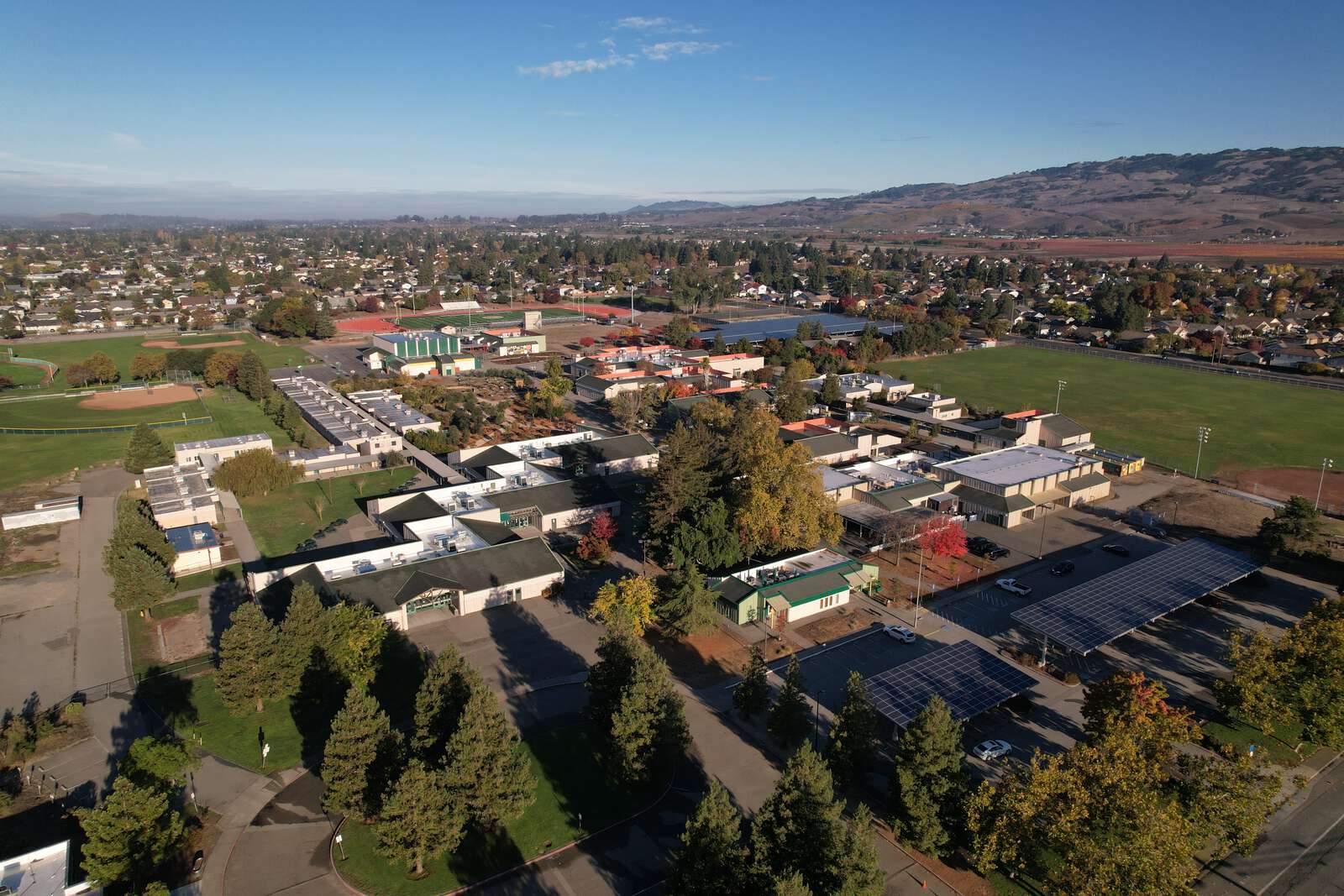 Casa Grande High School in Petaluma California Hero Image