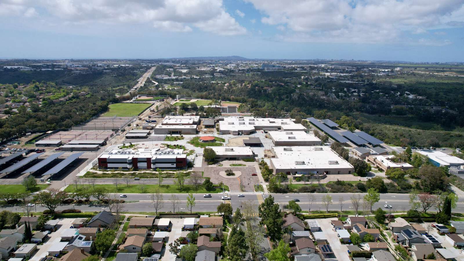 Canyon Hills High School in San Diego California Hero Image