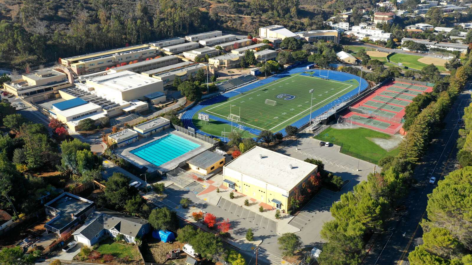 Carlmont High School in Belmont California Hero Image