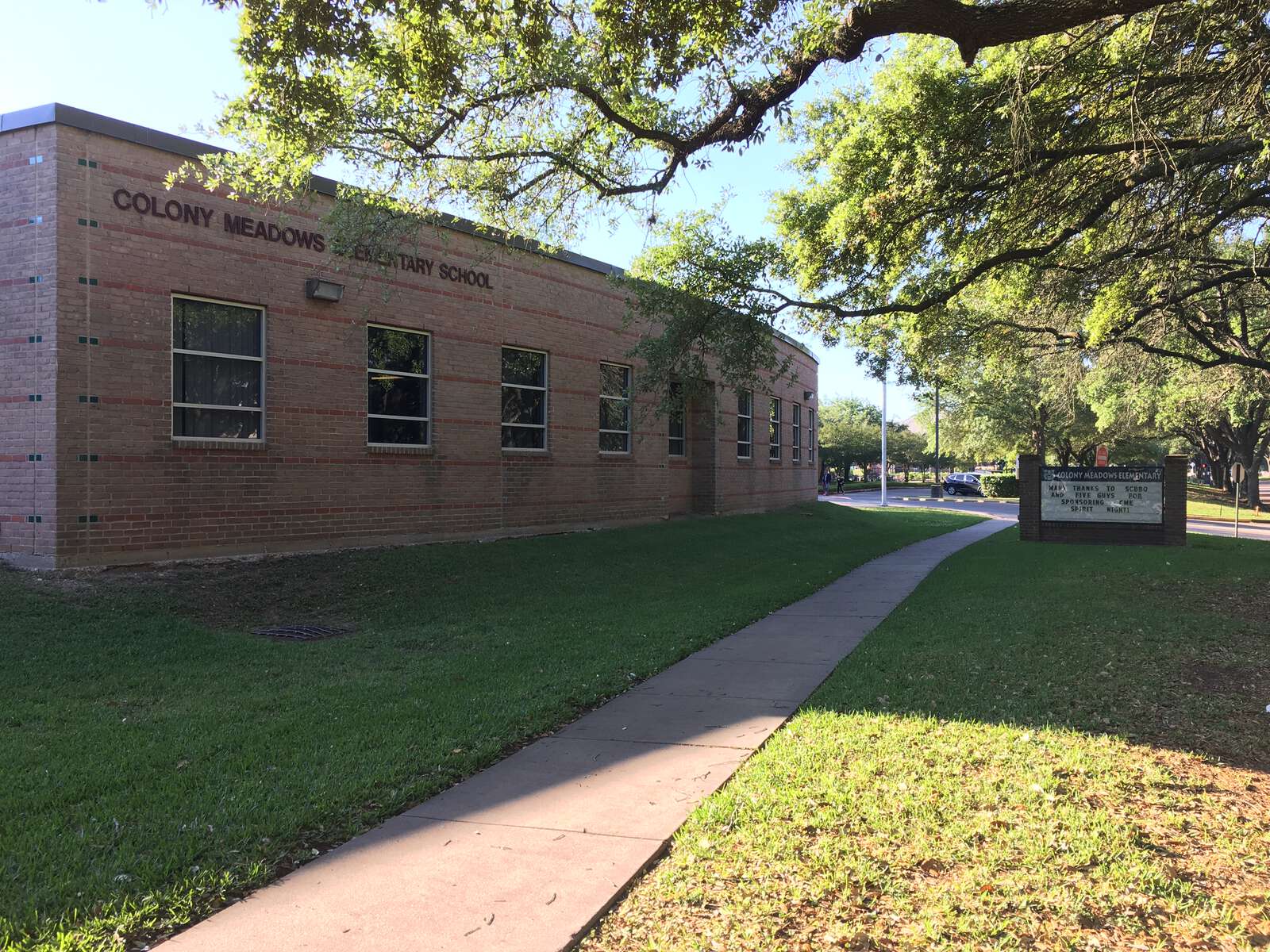 Colony Meadows Elementary School in Sugar Land Texas Hero Image