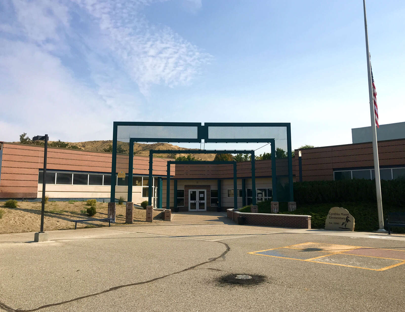 Cynthia Mann Elementary School in Boise Idaho Hero Image