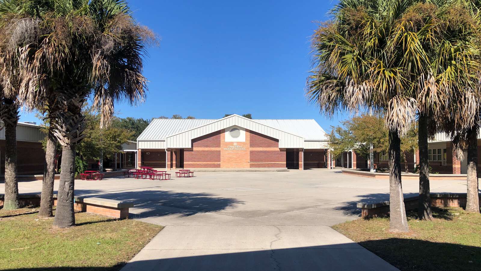 Campbell Middle School in Daytona Beach Florida Hero Image
