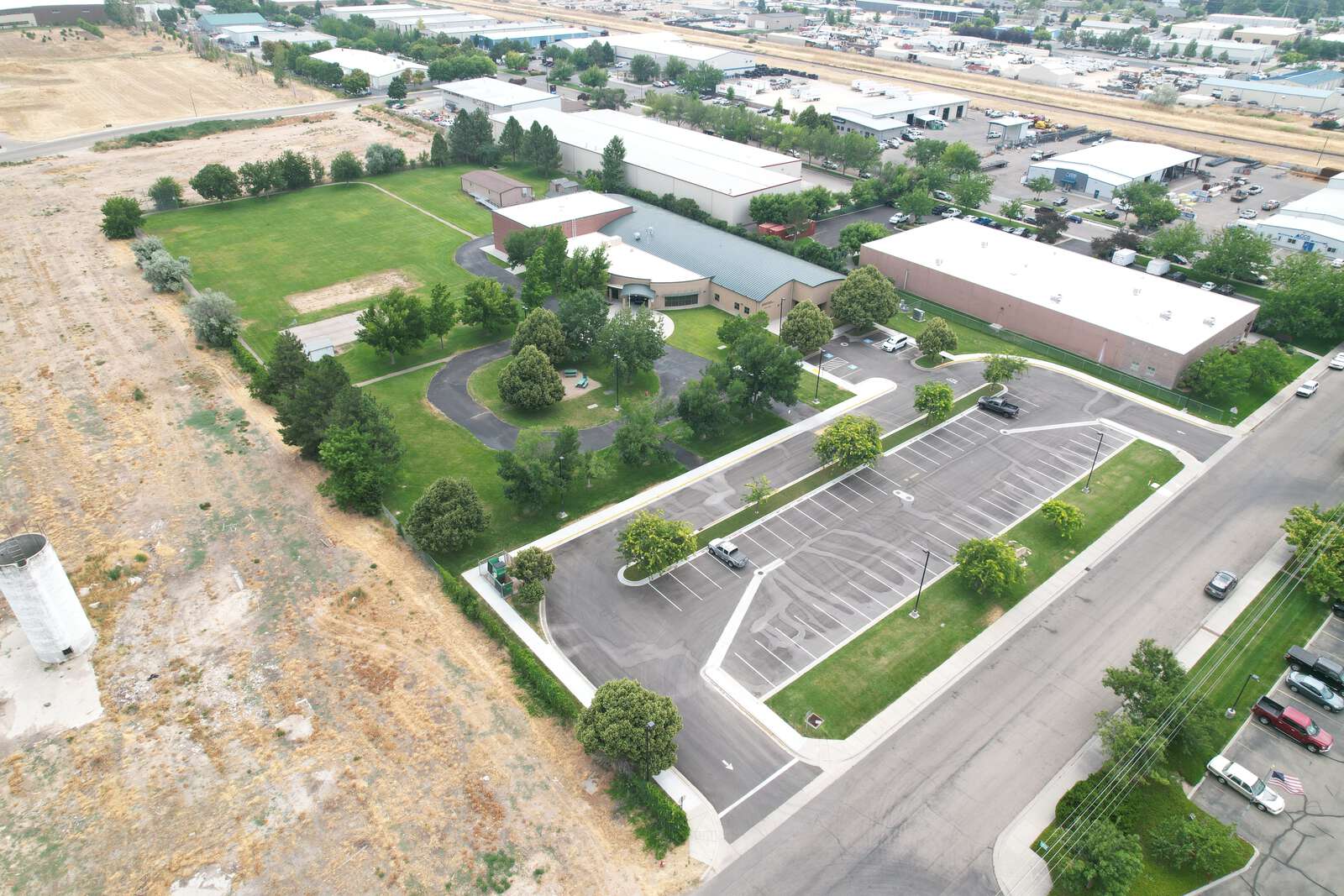 Crossroads Middle School in Meridian Idaho Hero Image