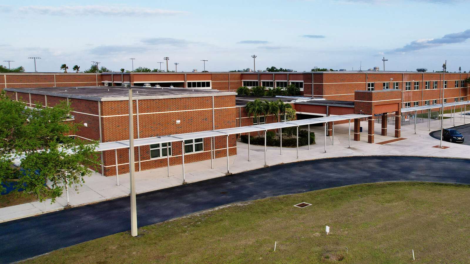Caloosa Middle School in Cape Coral Florida Hero Image
