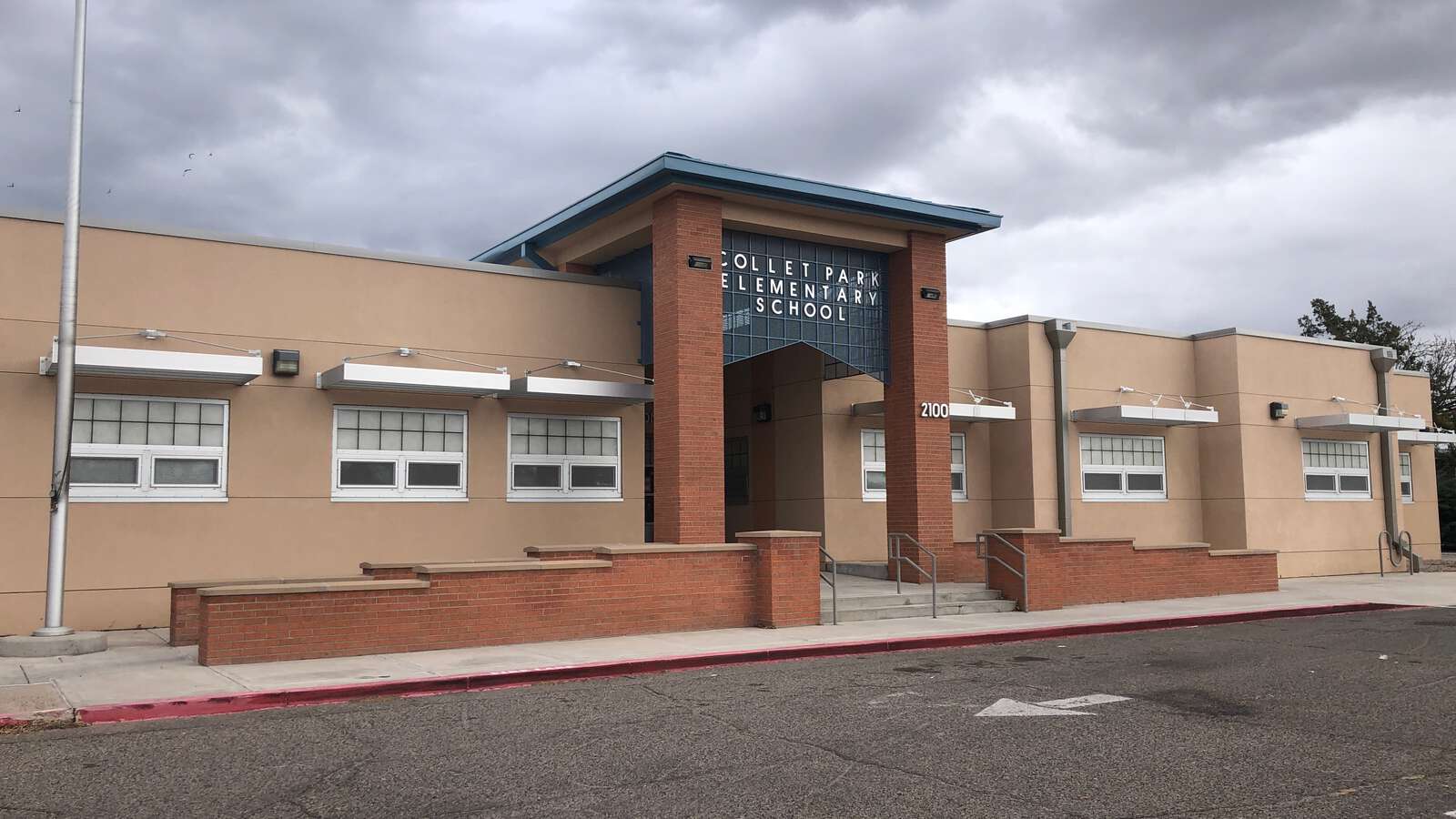 Collet Park Elementary School in Albuquerque New Mexico Hero Image