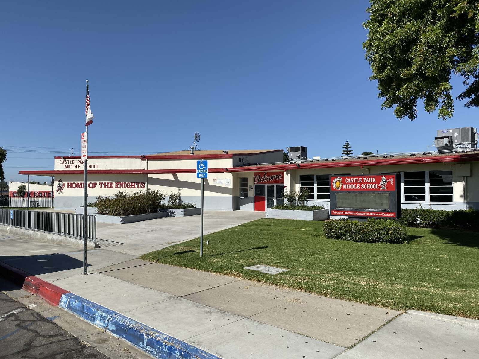 Castle Park Middle School in Chula Vista California Hero Image