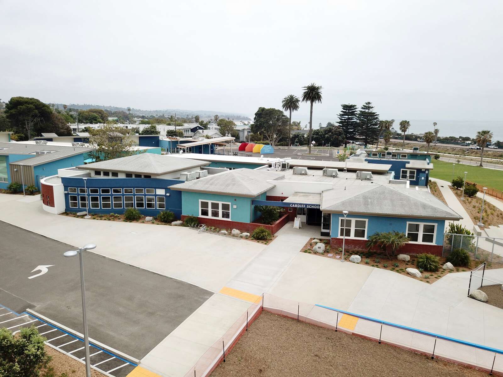 Cardiff Elementary School in Cardiff by the Sea California Hero Image