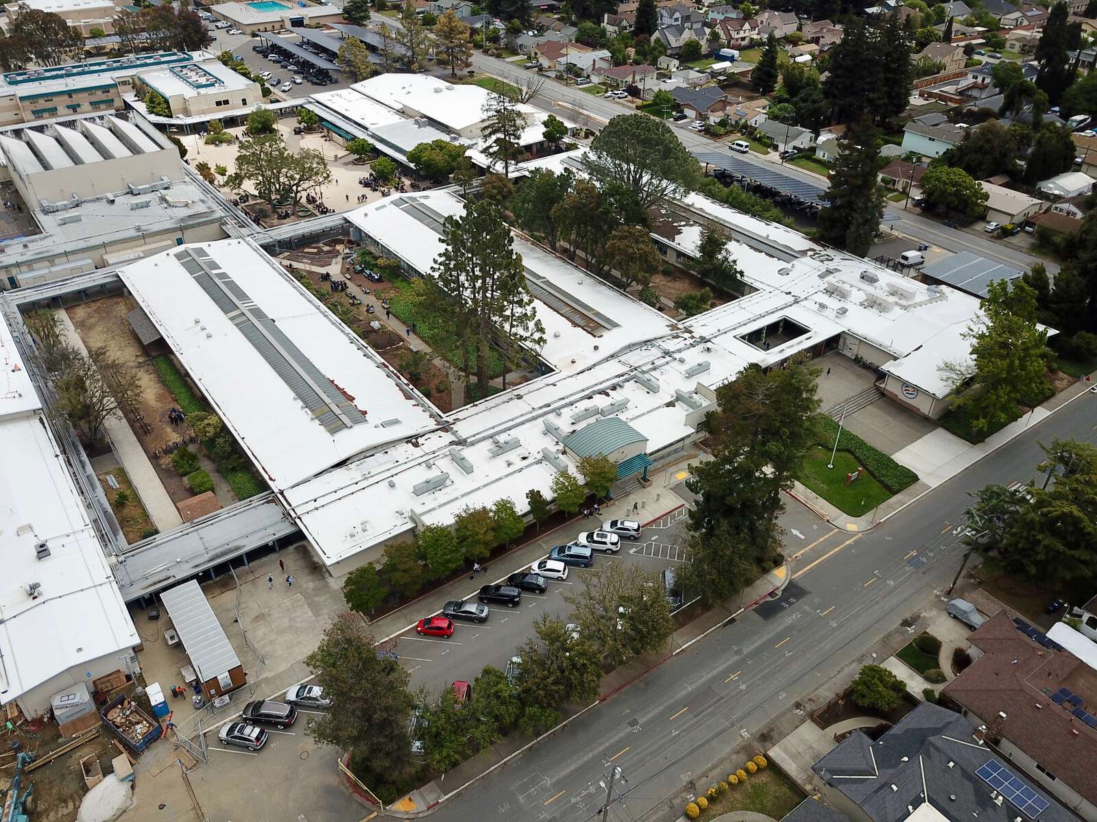 Castro Valley High School in Castro Valley California Hero Image