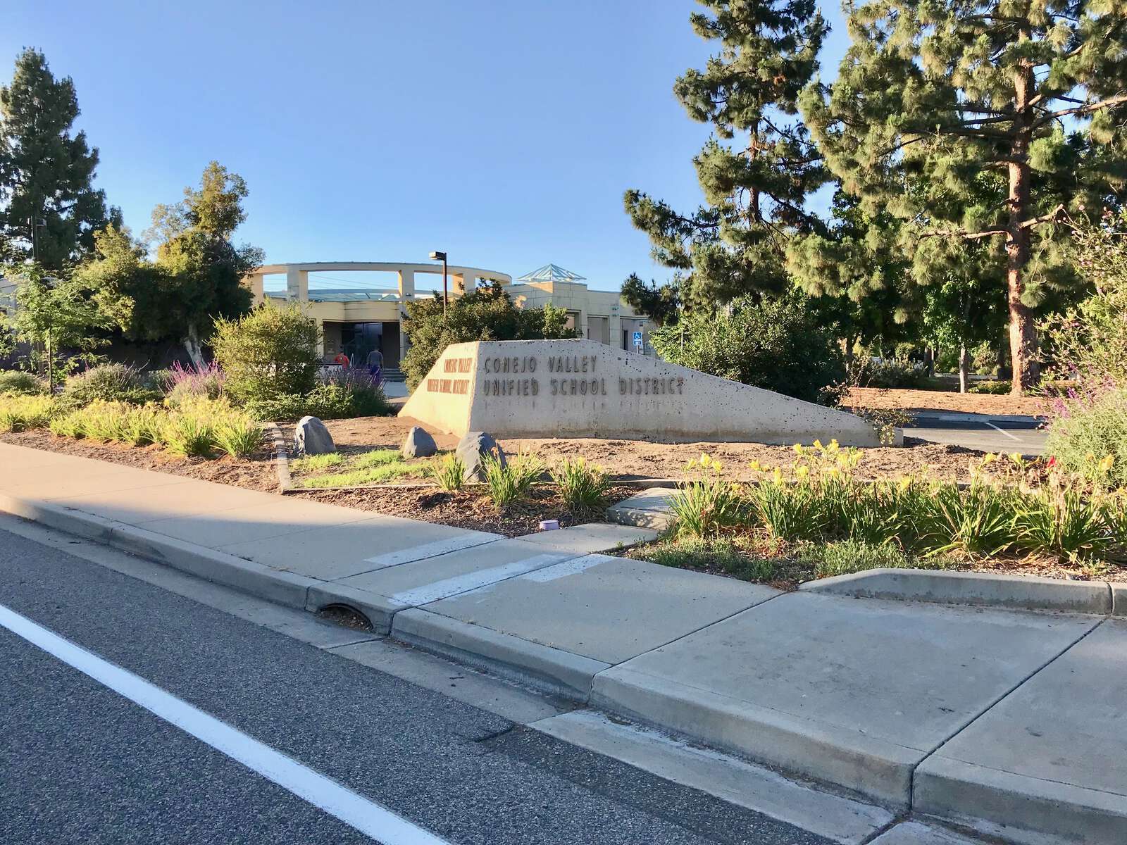 Conejo Valley Unified School District in Thousand Oaks California Hero Image