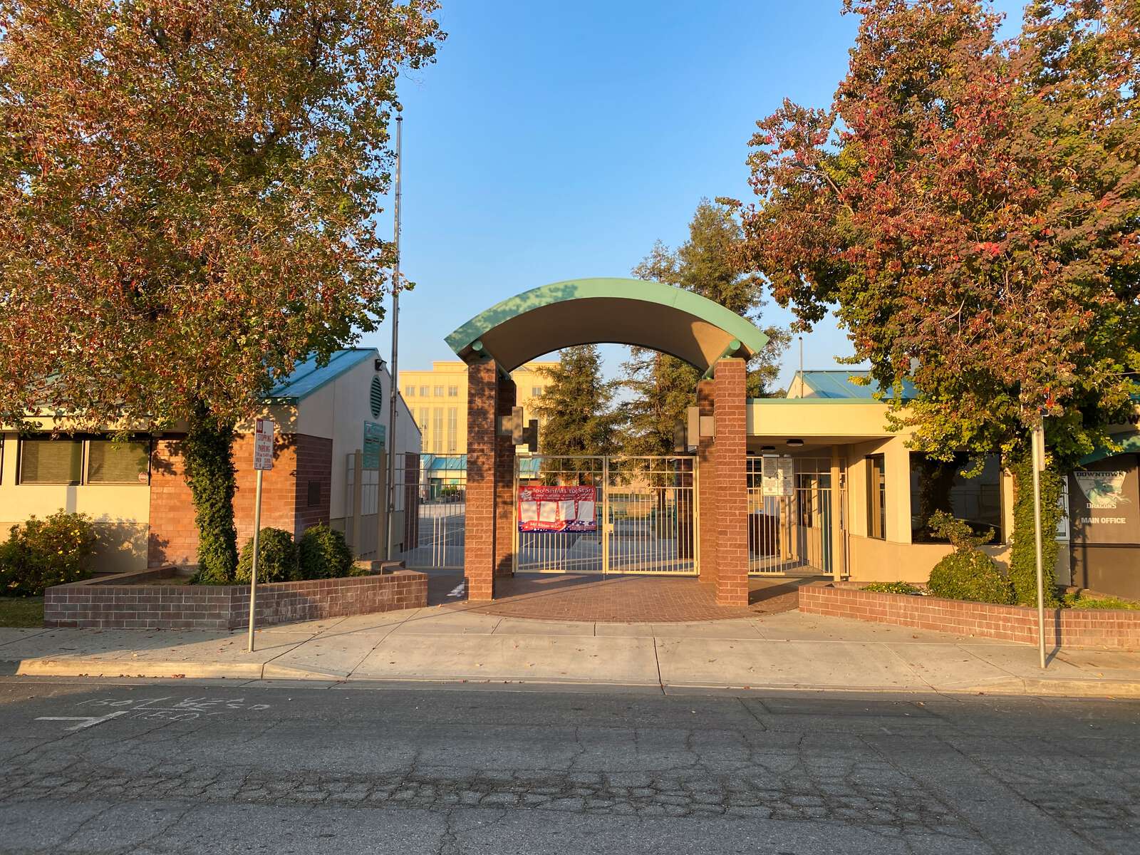 Downtown Elementary in Bakersfield California Hero Image