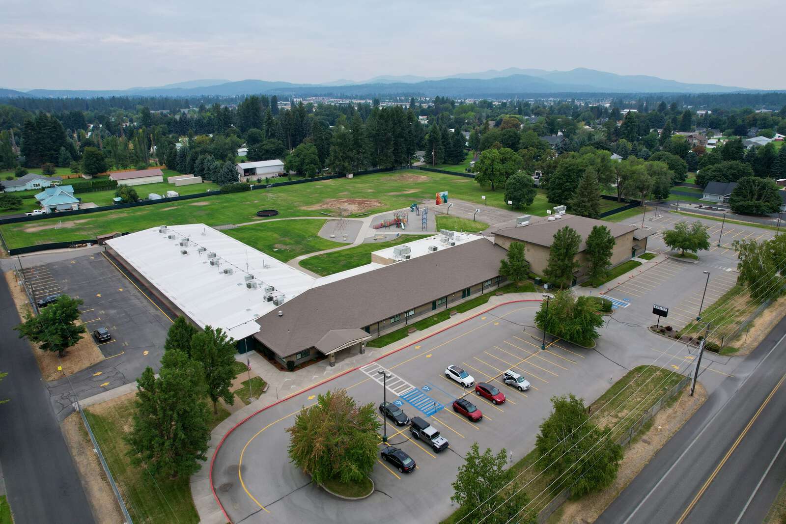 Dalton Elementary School in Dalton Gardens Idaho Hero Image