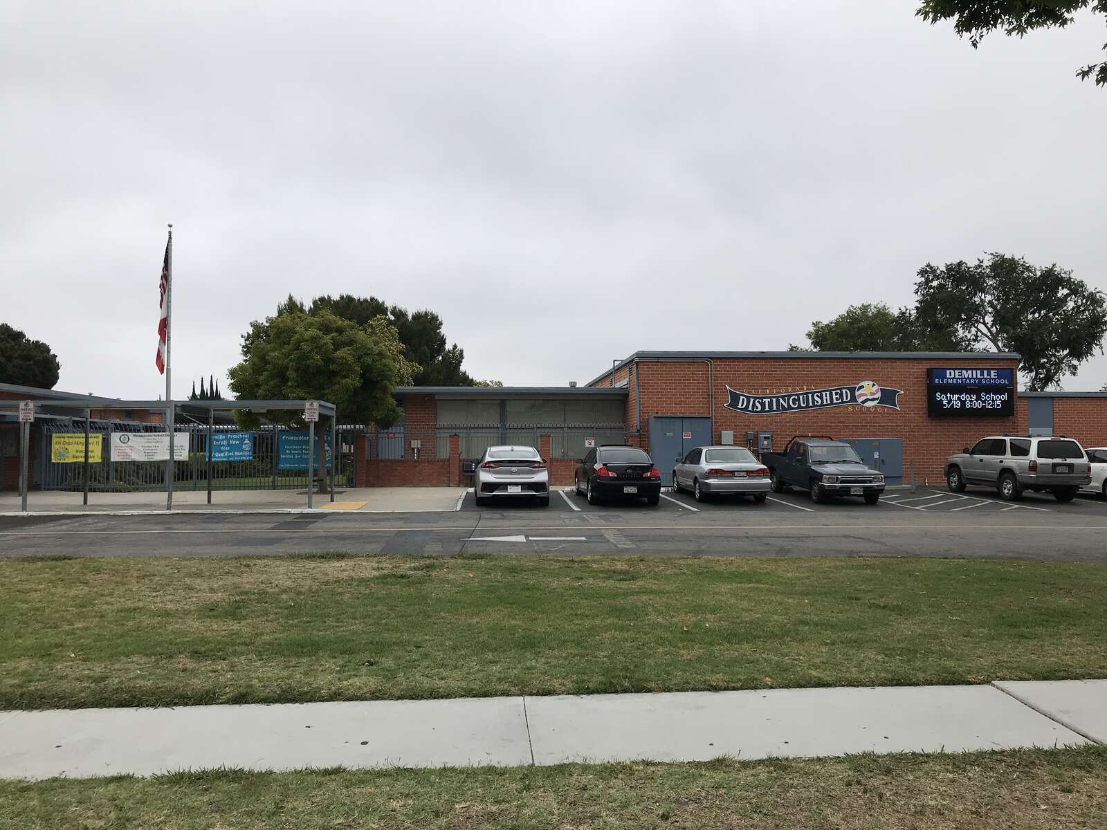 DeMille Elementary School in Midway City California Hero Image