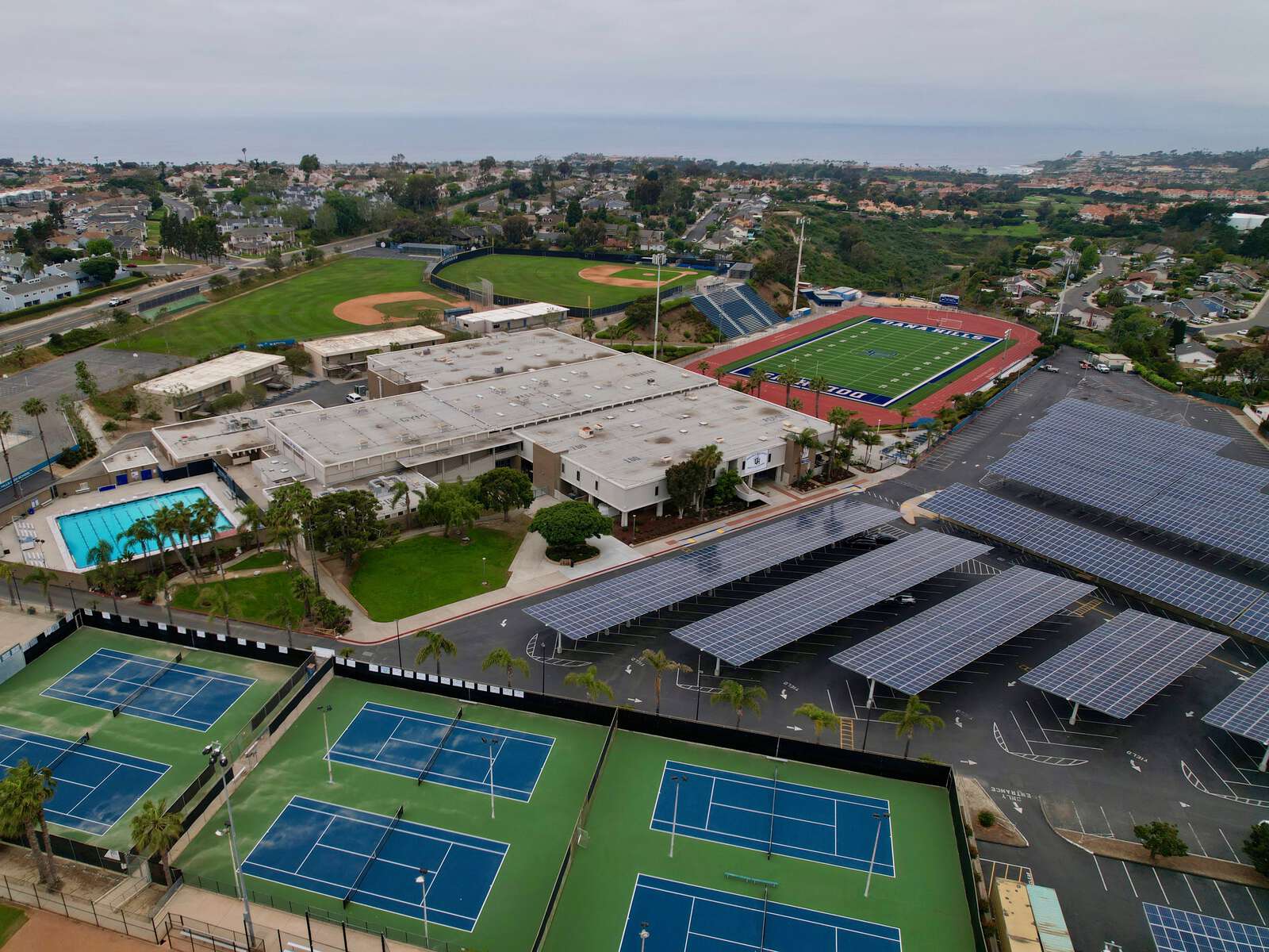 Dana Hills High School in Dana Point California Hero Image