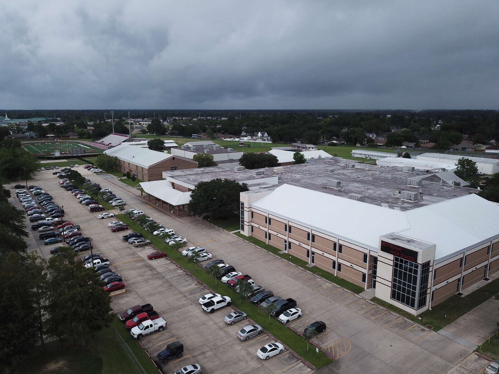 Destrehan High School in Destrehan Louisiana Hero Image
