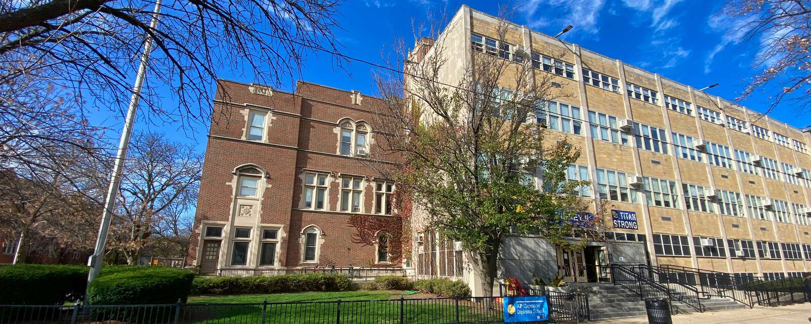 Rent fields, gyms, theaters and more in Chicago