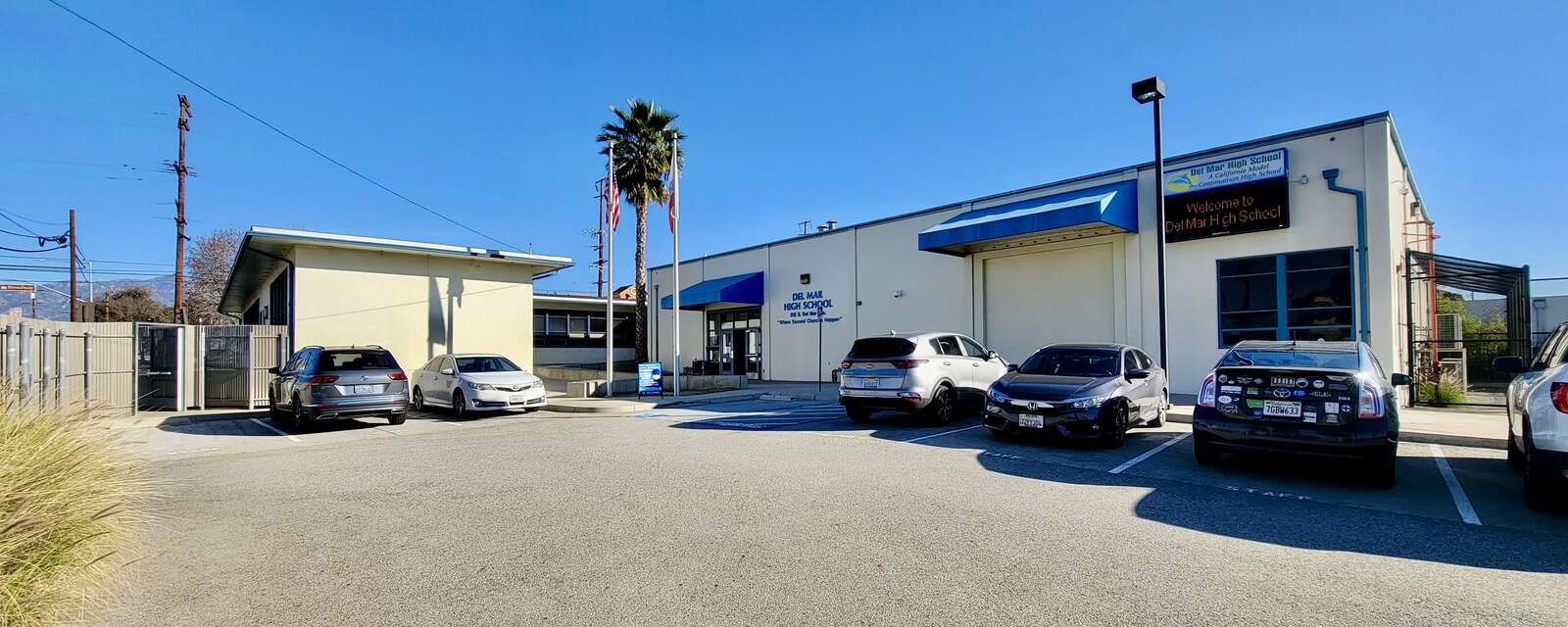 Del Mar High School in San Gabriel California Hero Image