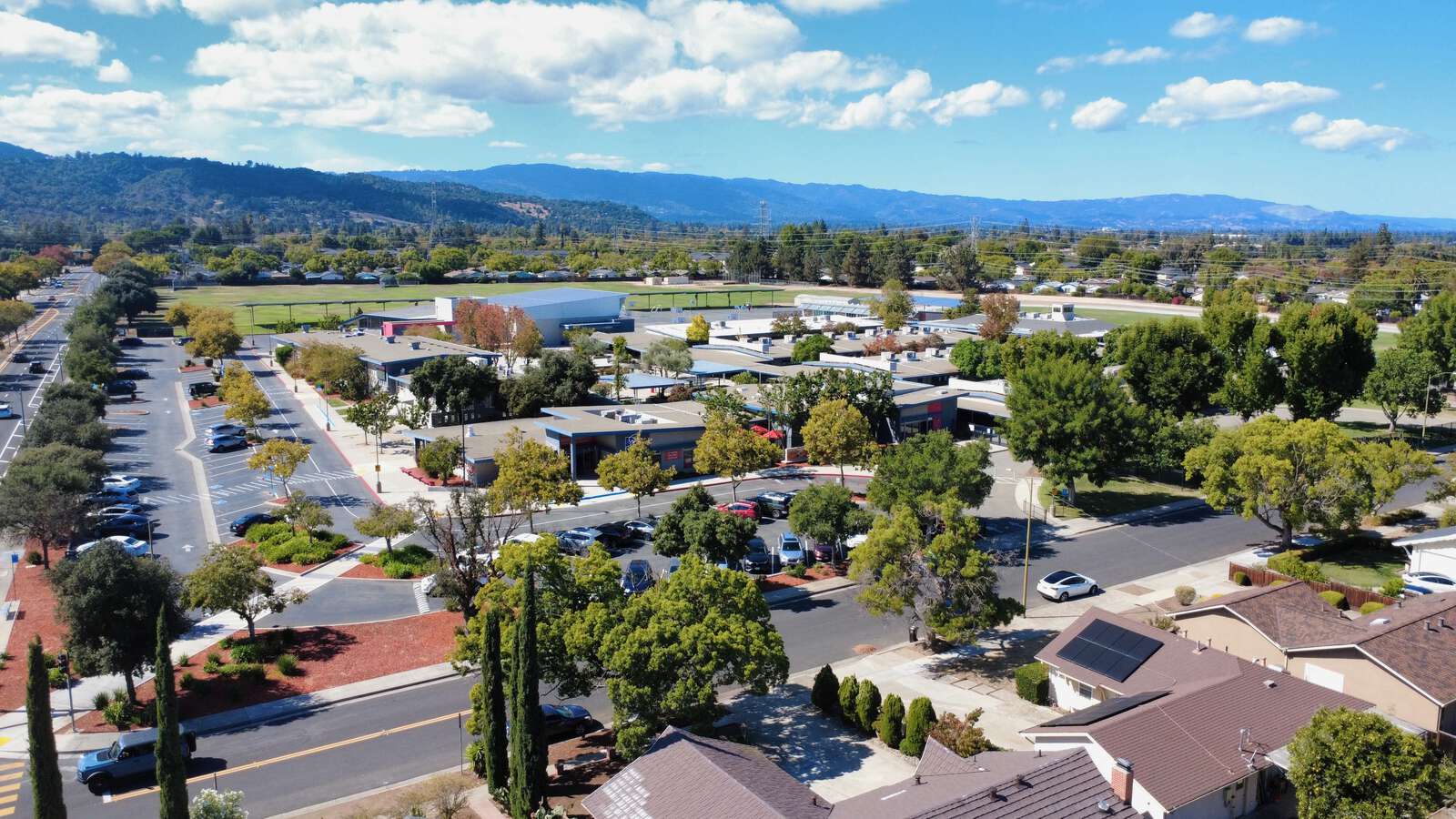 Dartmouth Middle School in San Jose California Hero Image