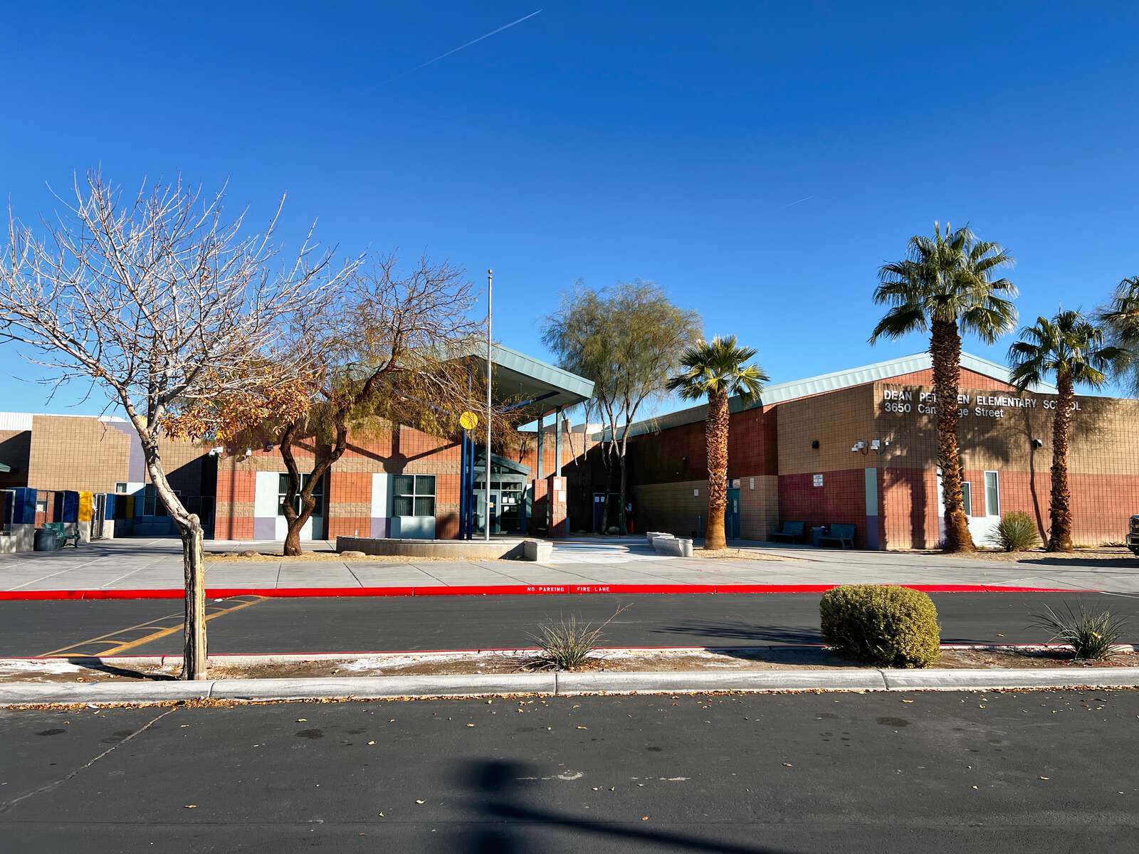 Petersen - Dean Elementary School in Las Vegas Nevada Hero Image