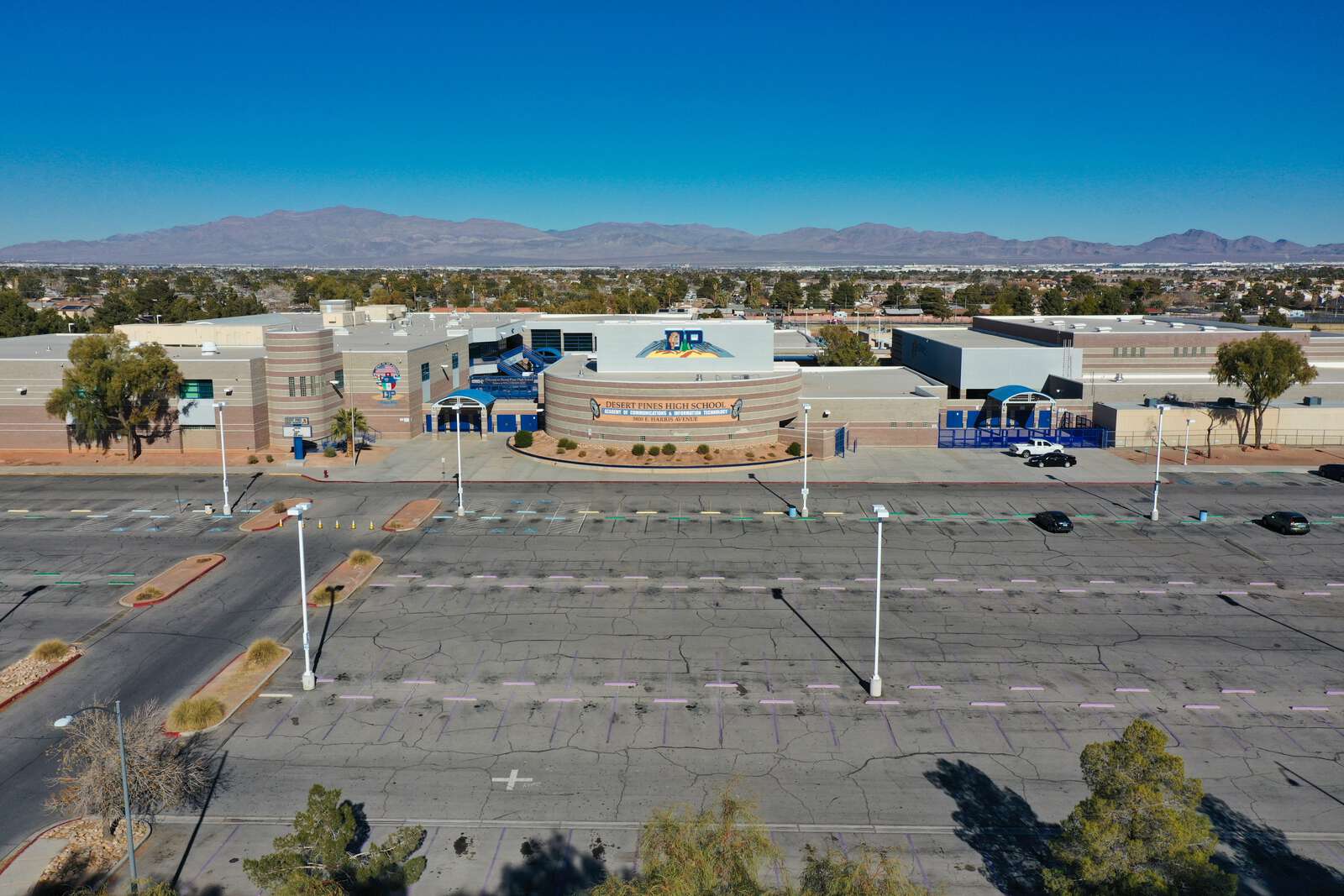 Desert Pines High School in Las Vegas Nevada Hero Image