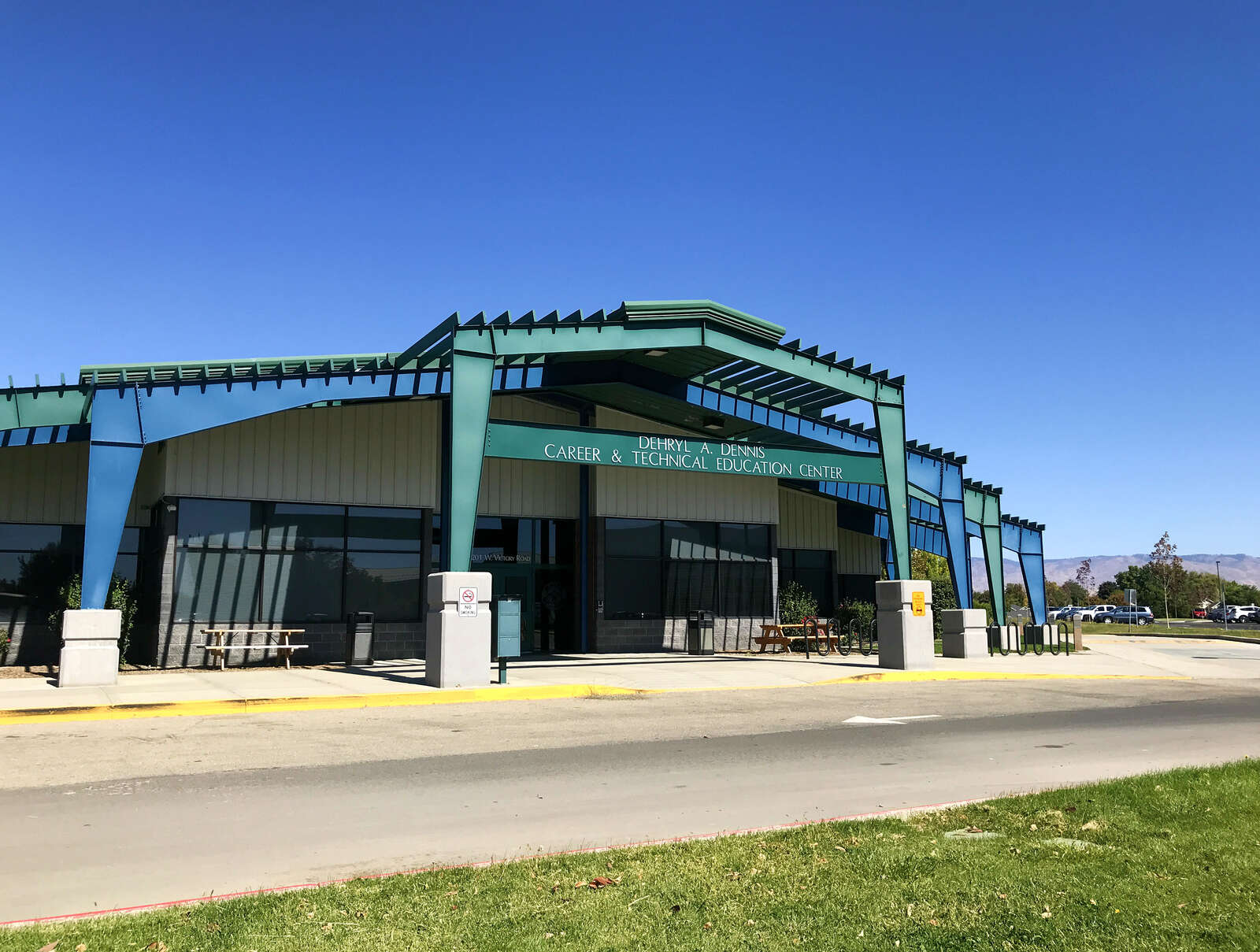 Dennis Technical Education Center in Boise Idaho Hero Image