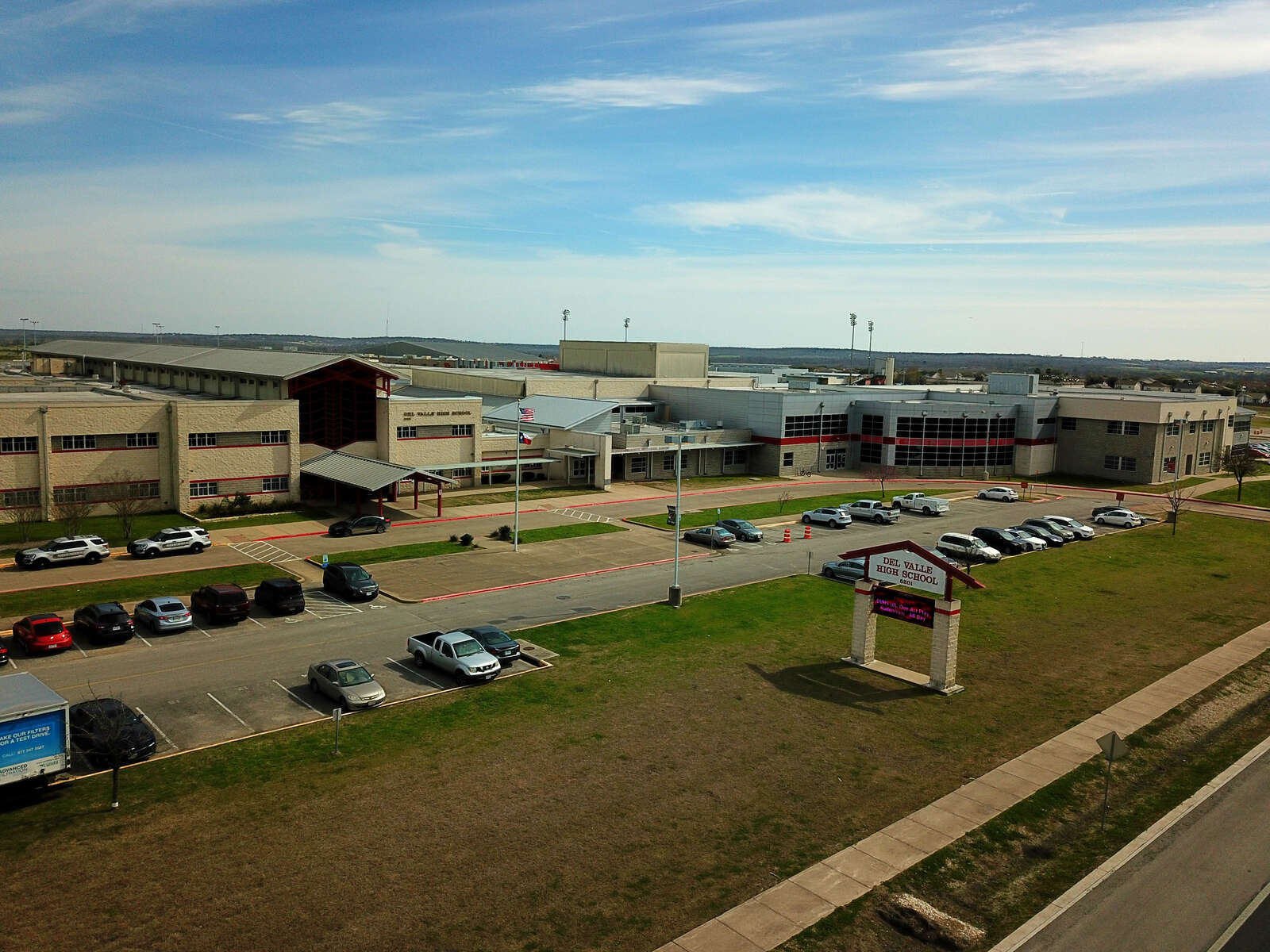 Del Valle High School in Del Valle Texas Hero Image