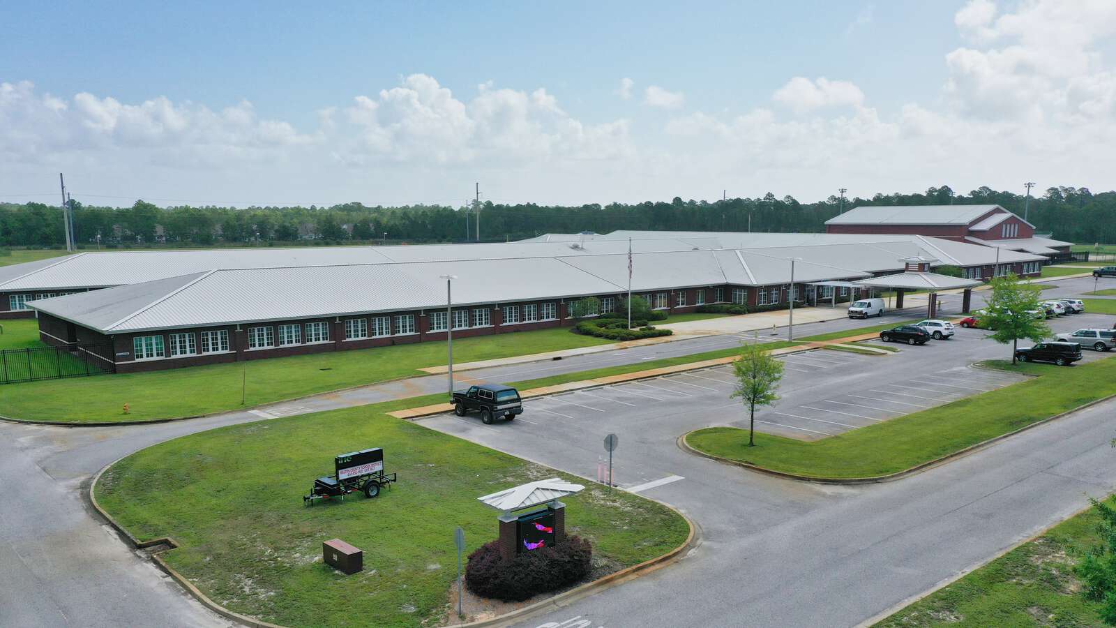 Emerald Coast Middle School in Santa Rosa Beach Florida Hero Image